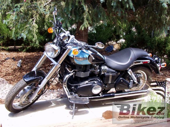 2004 Triumph Speedmaster photo